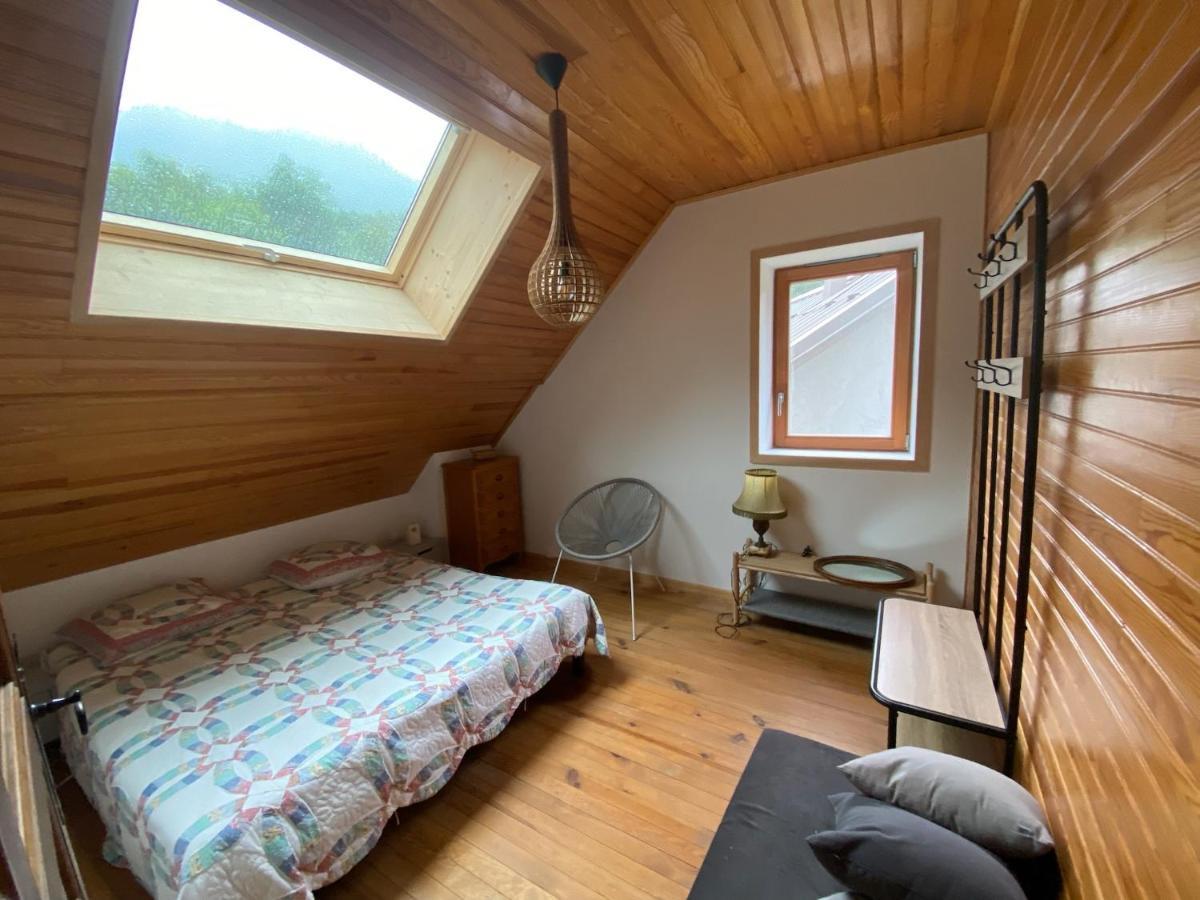 Maison Refaite A Neuf En Pleine Nature Puy-Saint-Eusebe Zewnętrze zdjęcie